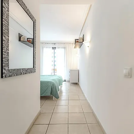 Cozy 2 Bed 2 Bath Balcon Gigantes Apartment Puerto de Santiago (Tenerife)